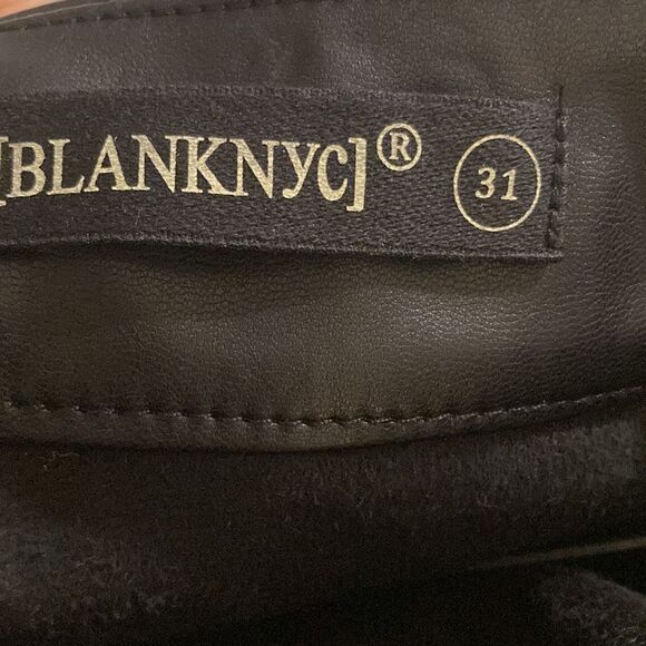 Blank NYC Black Faux Leather Flare Pants High Rise Vegan Leather Size 31 NWT - Picture 6 of 8